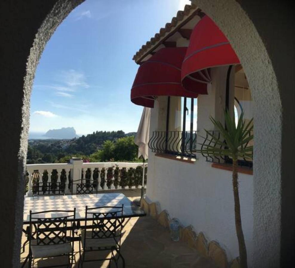 Charming Villa In Montemar With Private, Heated Pool And Sea Views 베니싸 외부 사진