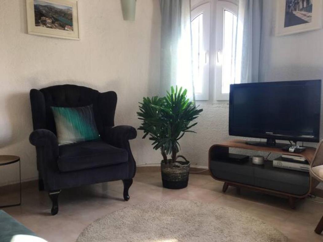 Charming Villa In Montemar With Private, Heated Pool And Sea Views 베니싸 외부 사진