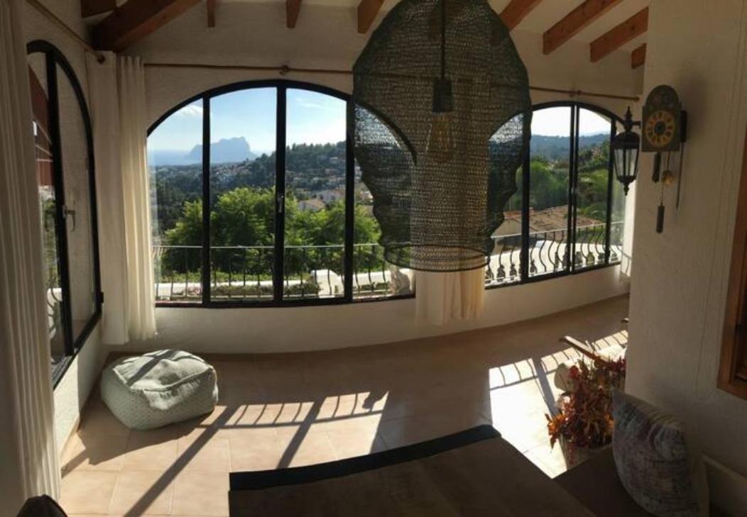 Charming Villa In Montemar With Private, Heated Pool And Sea Views 베니싸 외부 사진